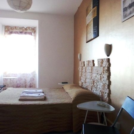 Gigi Holiday Rooms Рим Екстер'єр фото