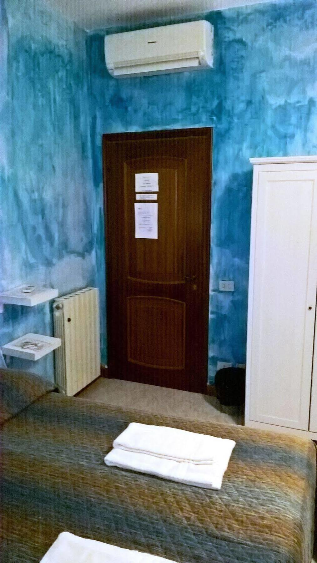 Gigi Holiday Rooms Рим Екстер'єр фото