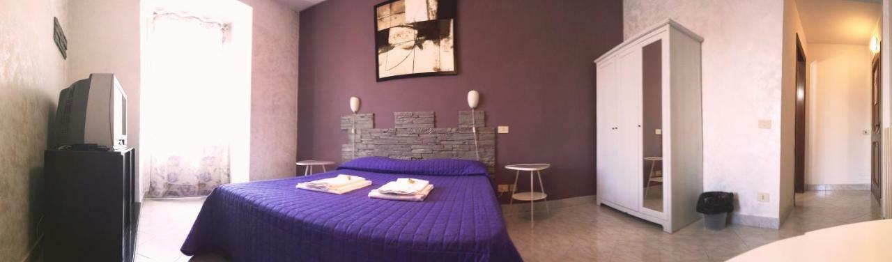 Gigi Holiday Rooms Рим Екстер'єр фото