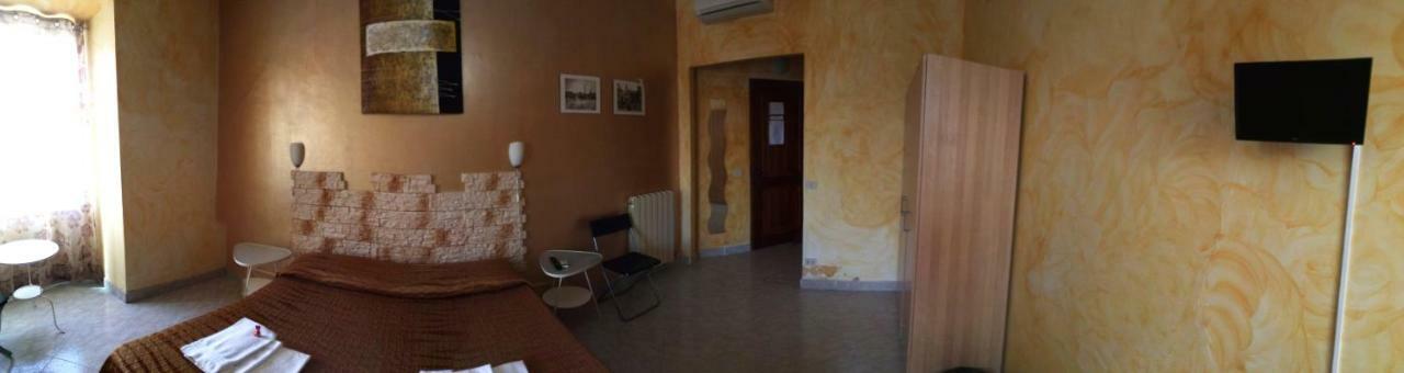 Gigi Holiday Rooms Рим Екстер'єр фото