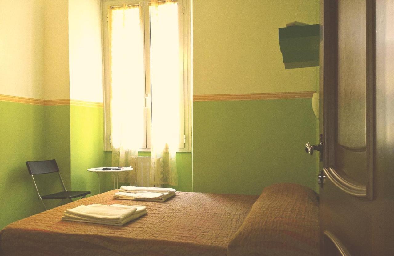 Gigi Holiday Rooms Рим Екстер'єр фото