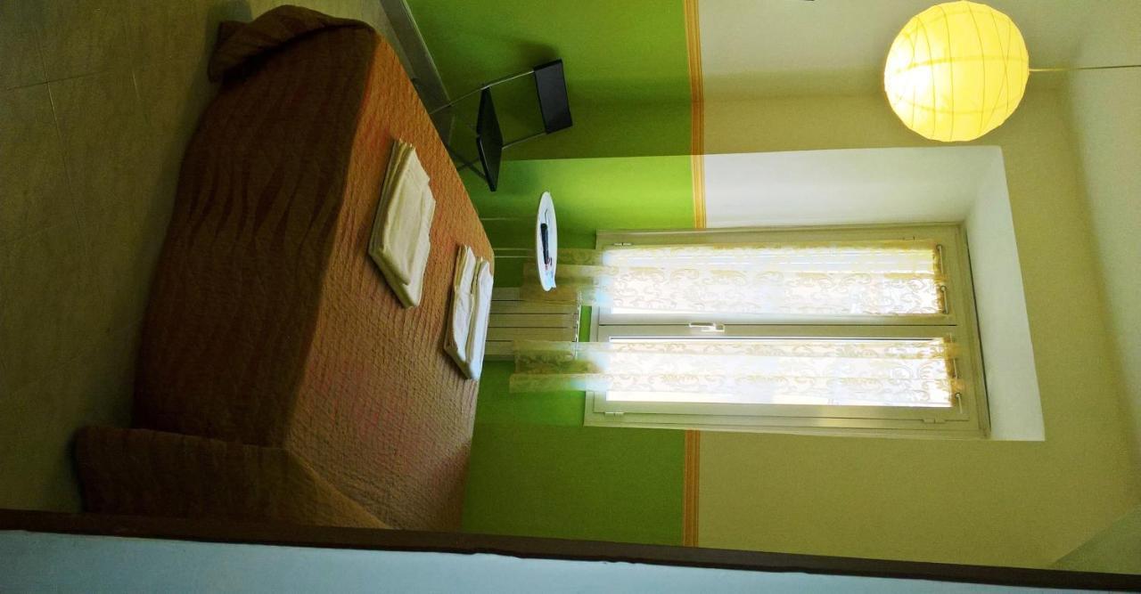 Gigi Holiday Rooms Рим Екстер'єр фото