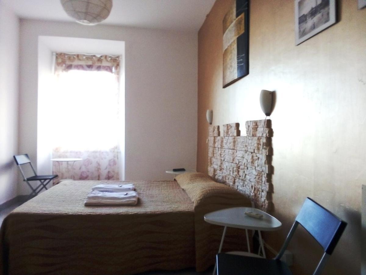 Gigi Holiday Rooms Рим Екстер'єр фото